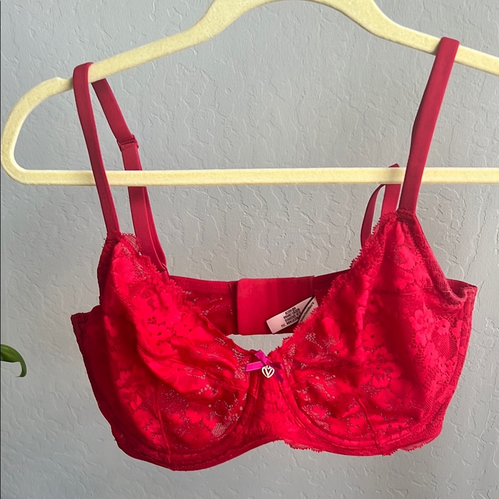 Victoria's Secret Unlined Demi Lace Bra